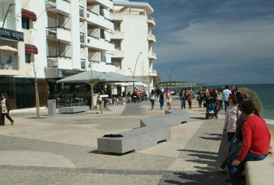 Apartamento Urb. Vila Nova, Lote 5 Armação de Pêra Zewnętrze zdjęcie